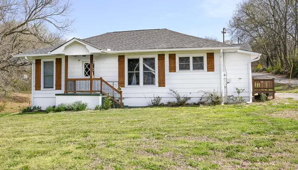$255,000 | 265 Scott Street Northeast, Charleston, TN 37310
