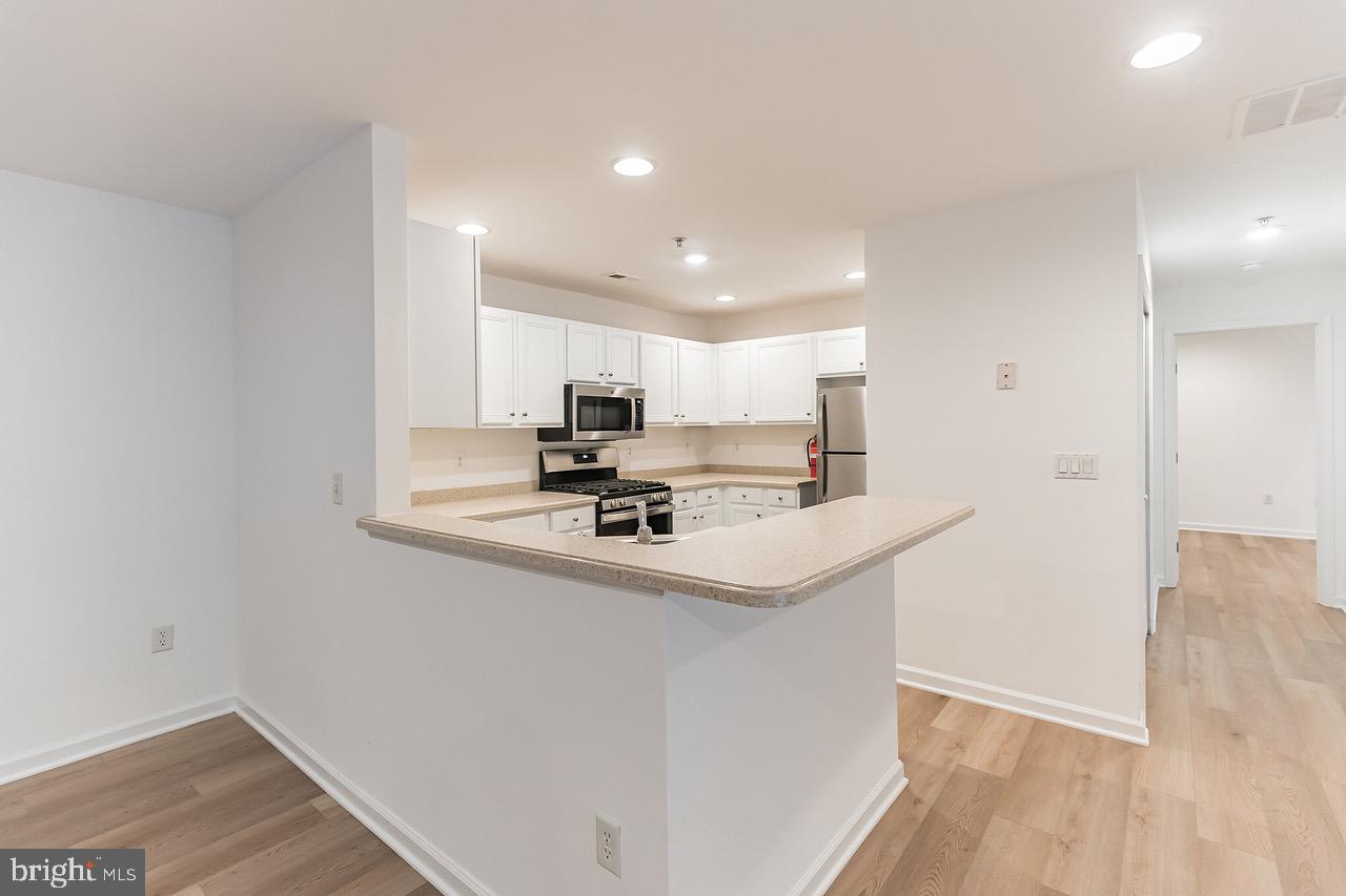 111 Natalie Road Delran, NJ 08075 - Photo 9 of 25 Gallery Image 9