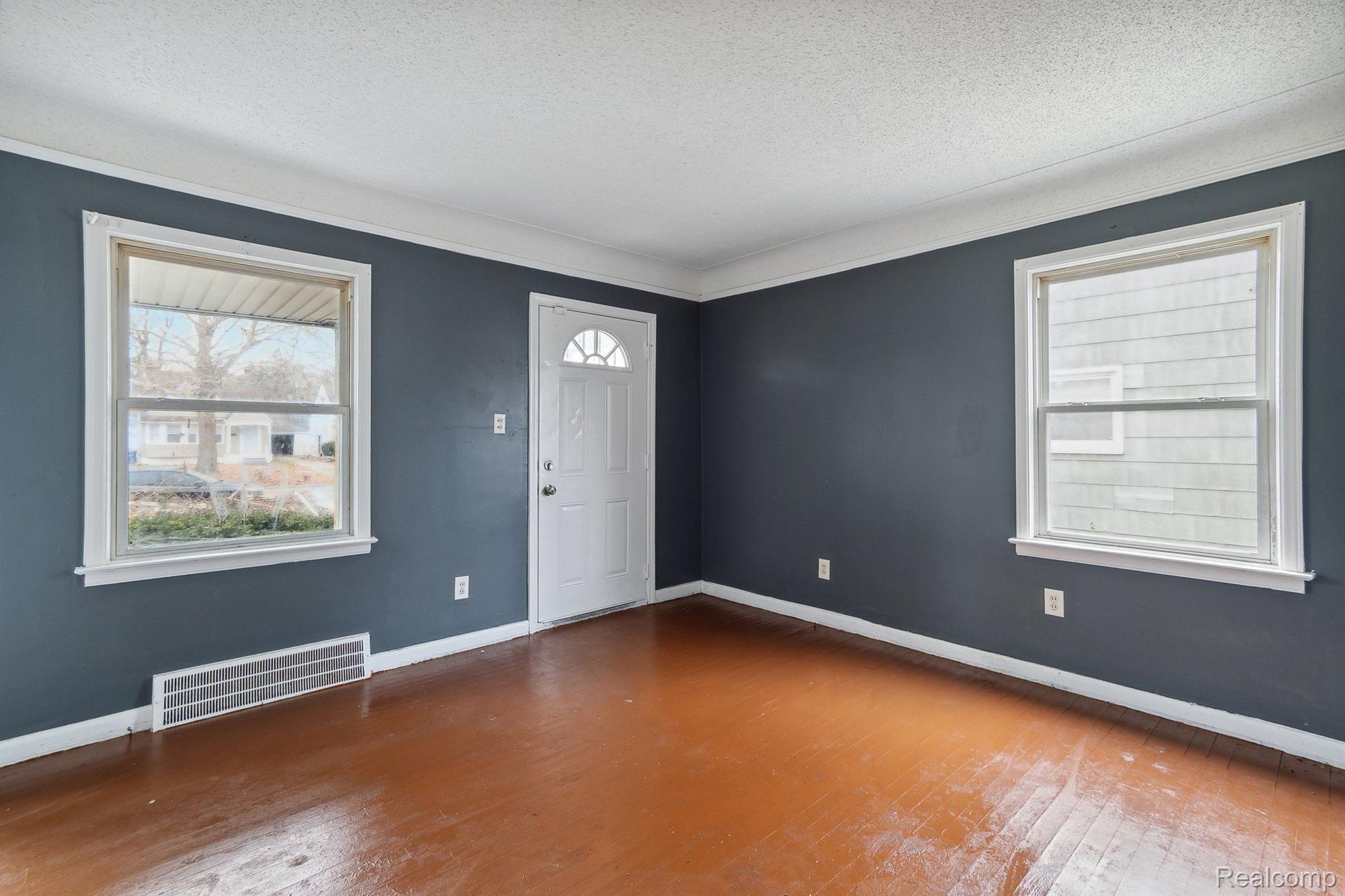9980 Evergreen Road Detroit, MI 48228 - Photo 3 of 17 Gallery Image 3