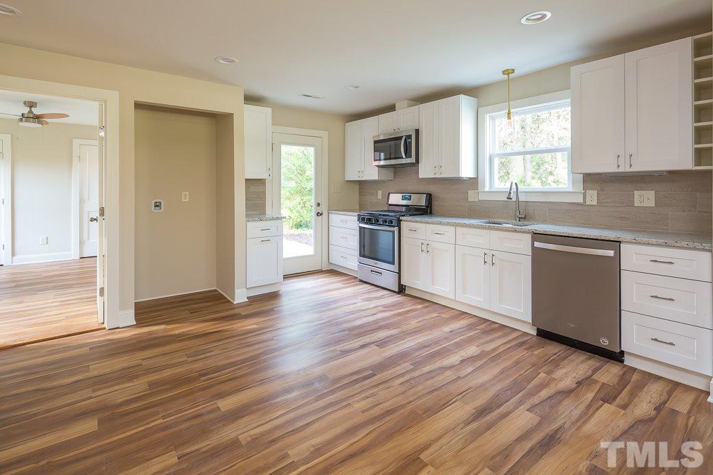 700 Bailey Drive Raleigh, NC 27610 - Photo 4 of 17
