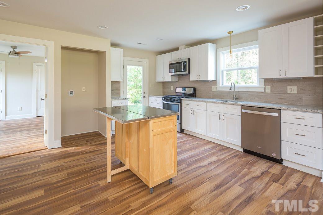 700 Bailey Drive Raleigh, NC 27610 - Photo 5 of 17