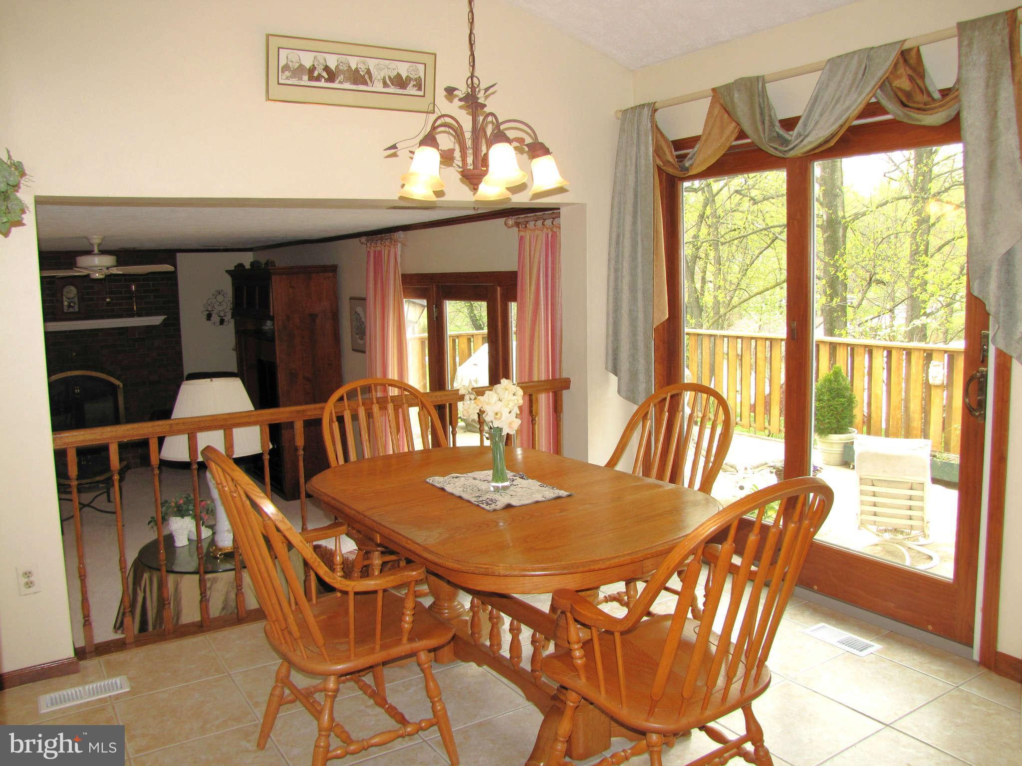 9050 Dumhart Road Laurel, MD 20723 - Photo 7 of 30 Dining Area