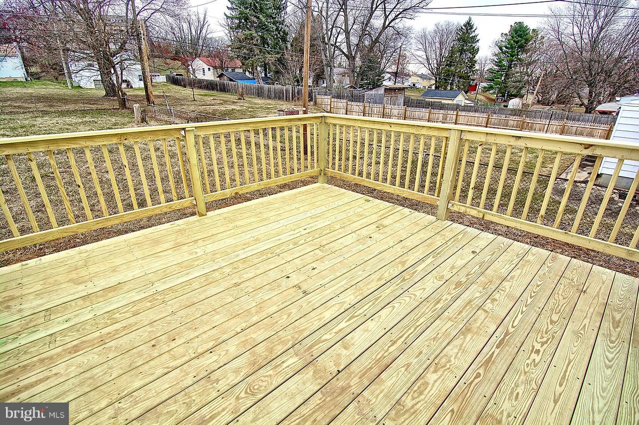 22 Wengate Road Owings Mills, MD 21117 - Photo 14 of 15 New Deck