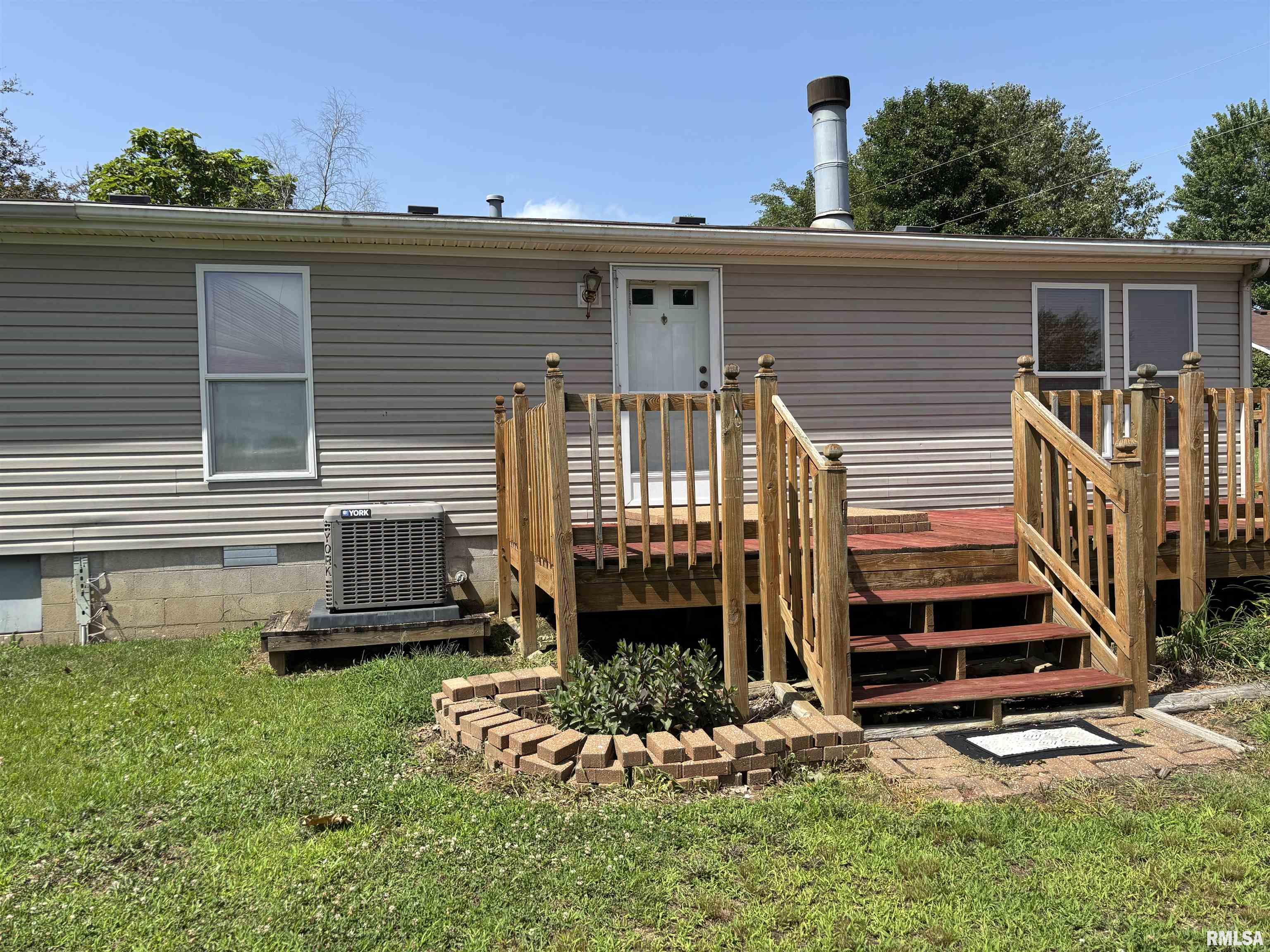 6000 Lick Creek Road Anna, IL 62906 - Photo 5 of 41