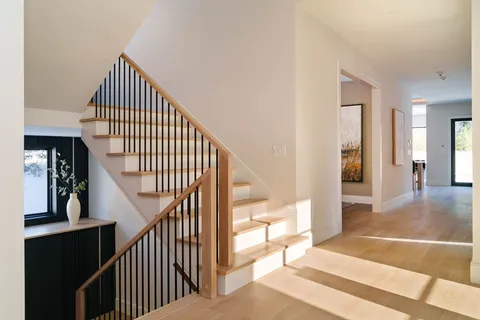 $4,598,000 | 25 White Avenue, Newton, MA 02459