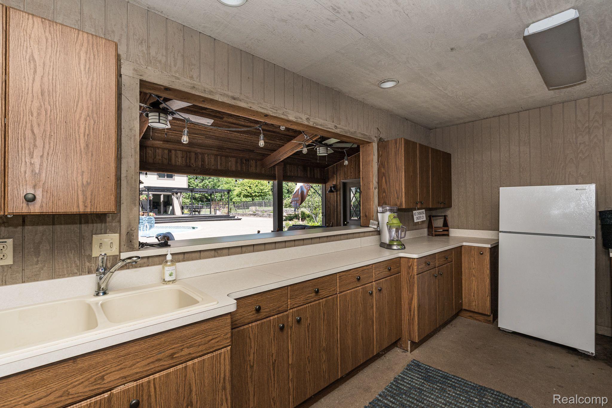 3965 Collins Road Oakland, MI 48363 - Photo 49 of 63 Gallery Image 49