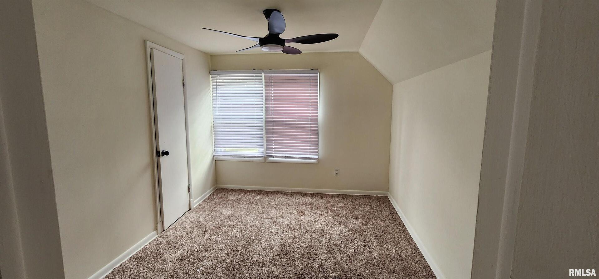 1713 North 5th Street Clinton, IA 52732 - Photo 14 of 22