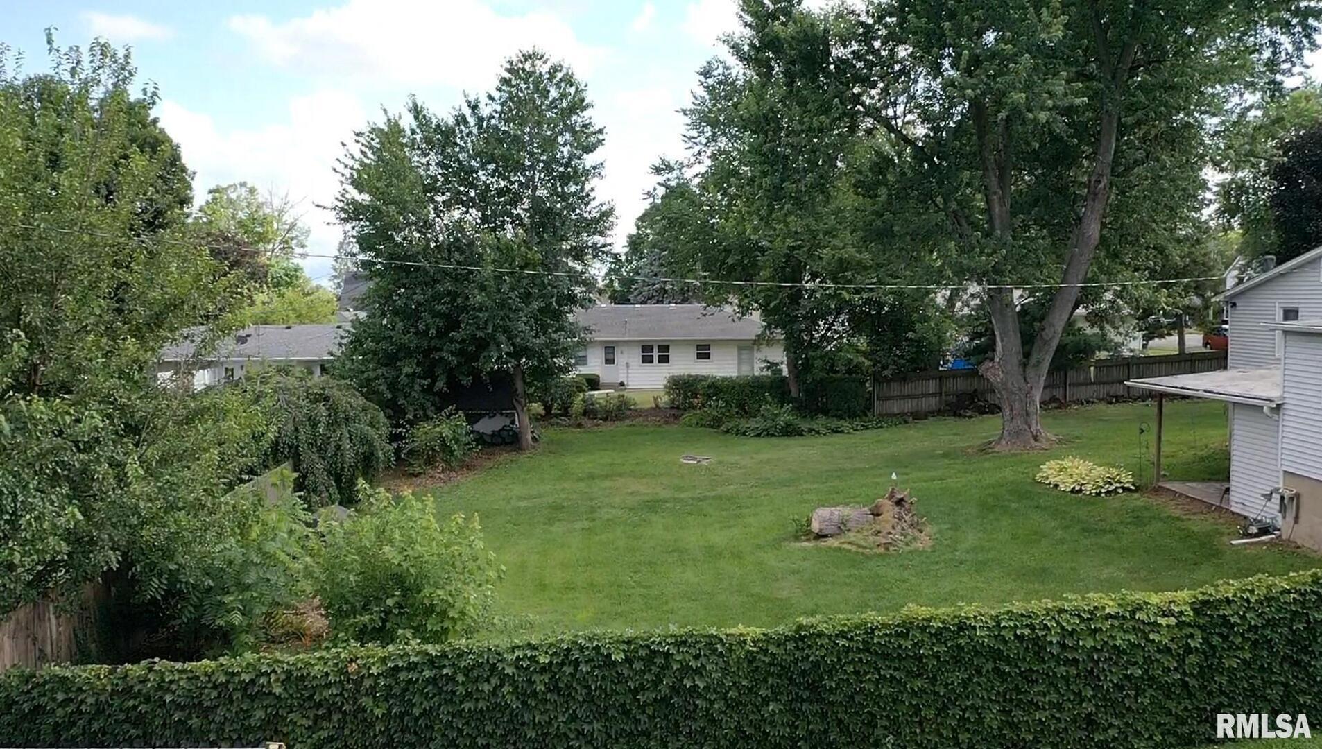 1713 North 5th Street Clinton, IA 52732 - Photo 5 of 22