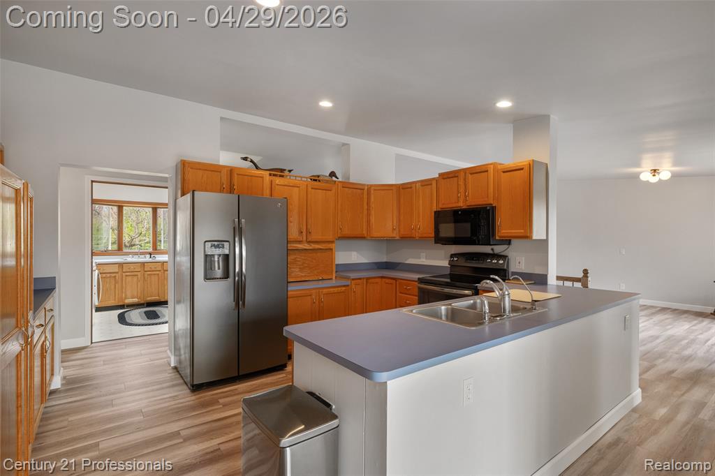 9200 Clyde Road Fenton, MI 48430 - Photo 18 of 58 Gallery Image 18
