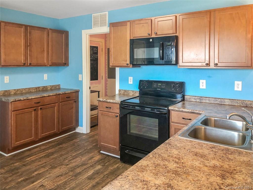 217 Smith Grove Road Oakboro, NC 28129 - Photo 4 of 14 Gallery Image 4