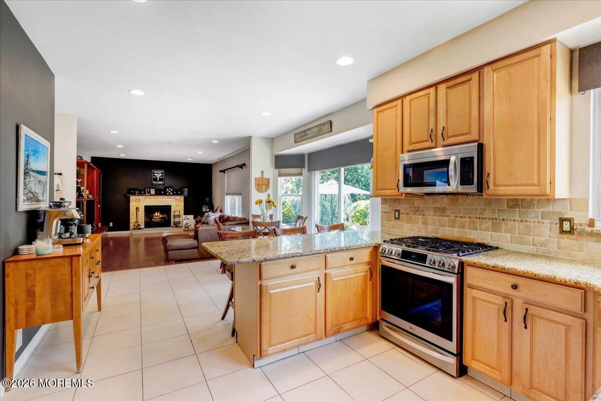 9 Cecilia Court Howell, NJ 07731 - Photo 12 of 47 IMG_5486