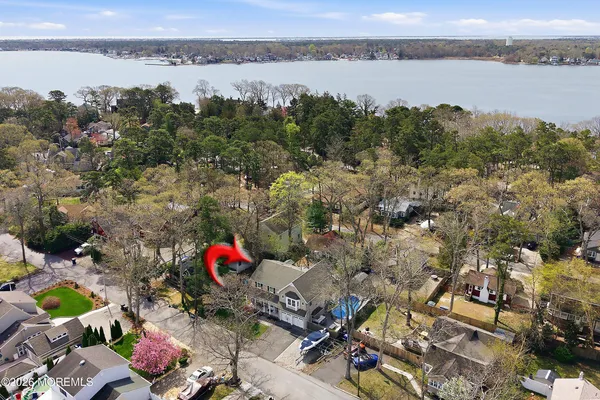 $825,000 | 335 Iroquois Drive, Brick, NJ 08724