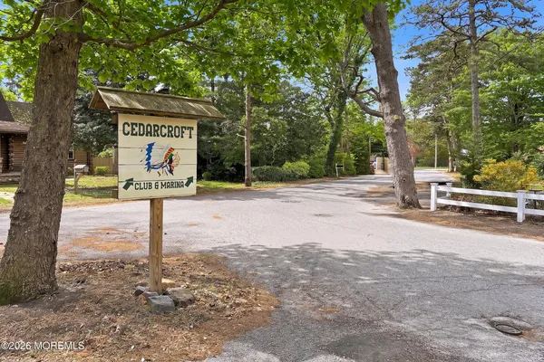 $825,000 | 335 Iroquois Drive, Brick, NJ 08724