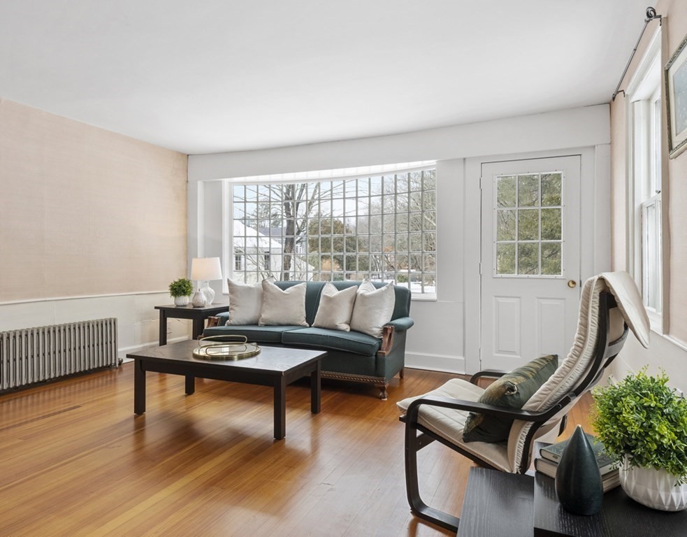 138 Prospect Street Acton, MA 01720 - Photo 6 of 38 Gallery Image 6