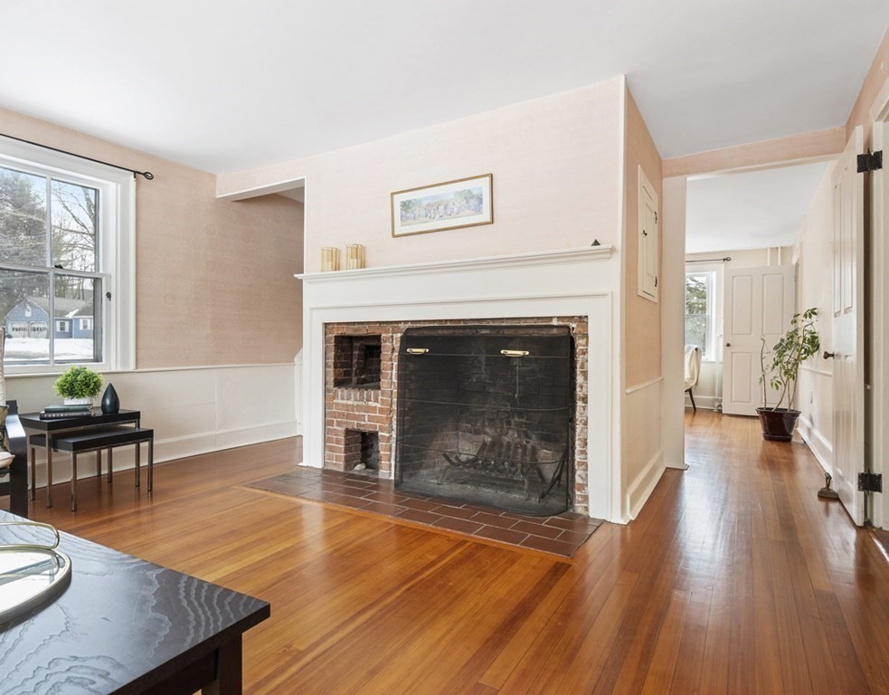 138 Prospect Street Acton, MA 01720 - Photo 8 of 38 Gallery Image 8