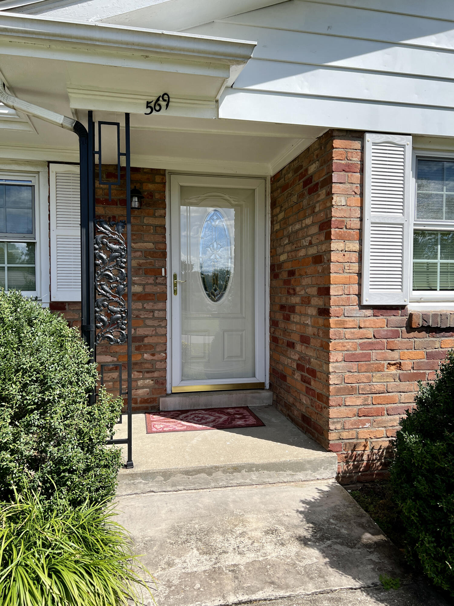 569 Dover Road Lexington, KY 40505 - Photo 9 of 56 D4E5FECA-A9CA-409C-A888-D64519AE1966_1_2
