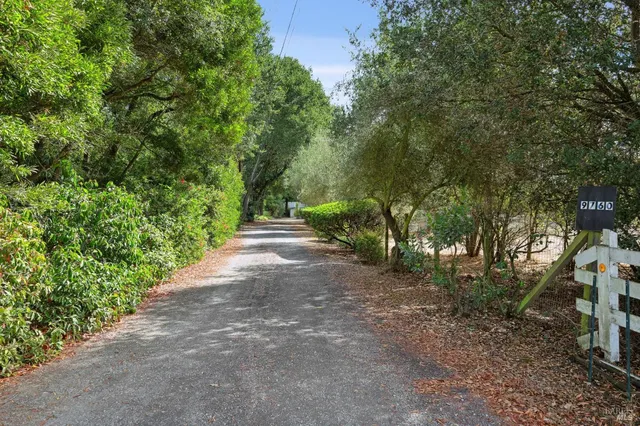 $1,418,000 | 9760 Willow Avenue, Cotati, CA 94931