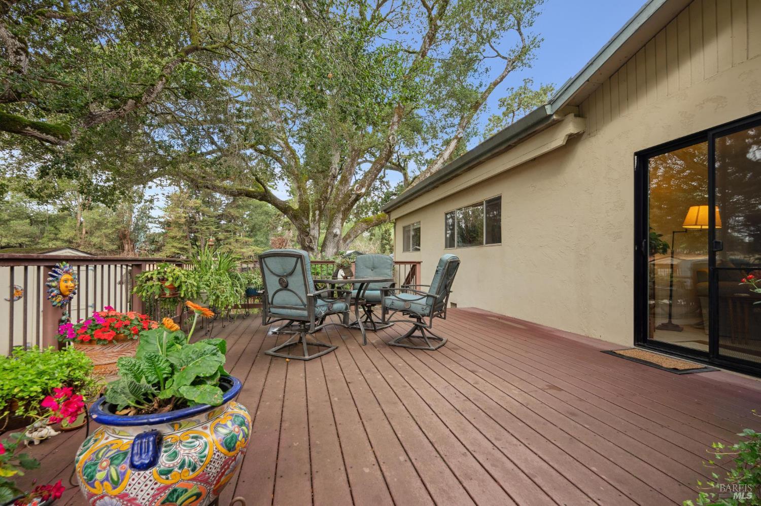 9760 Willow Avenue Cotati, CA 94931 - Photo 26 of 63