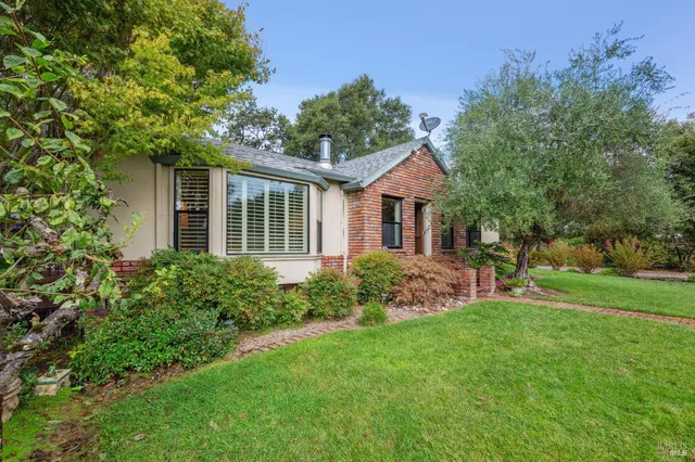 $1,418,000 | 9760 Willow Avenue, Cotati, CA 94931