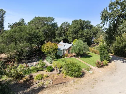 $1,418,000 | 9760 Willow Avenue, Cotati, CA 94931