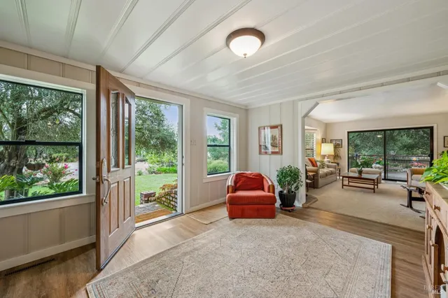 $1,418,000 | 9760 Willow Avenue, Cotati, CA 94931