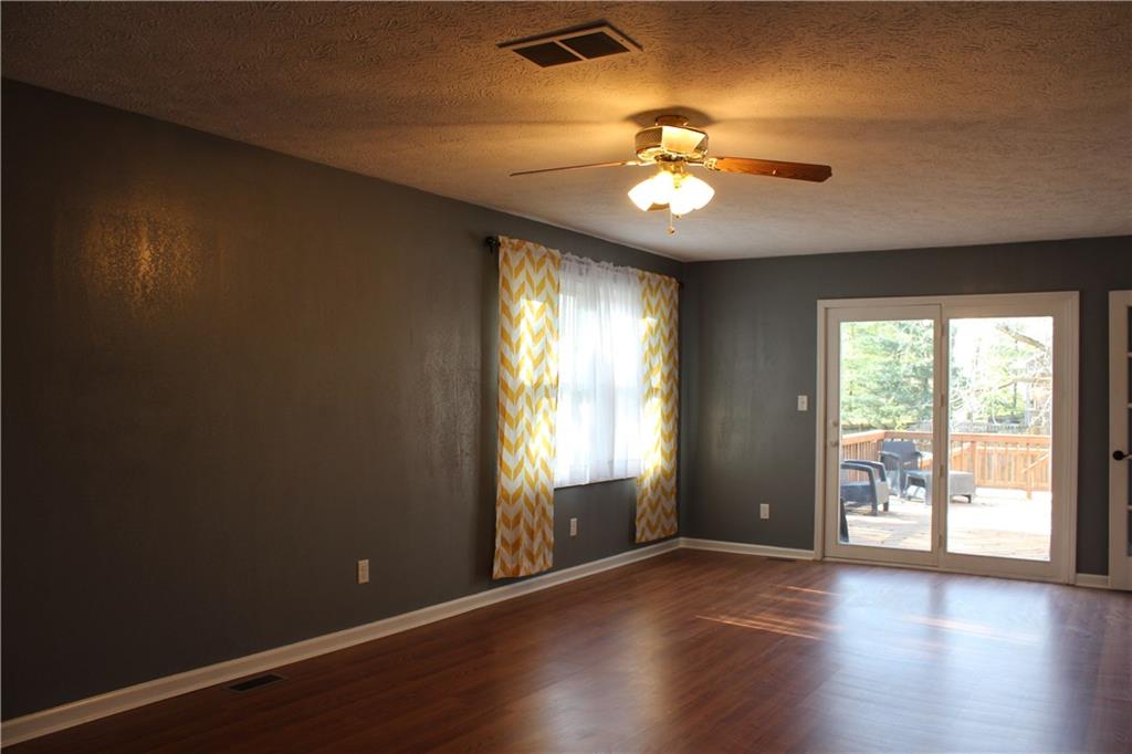 105 East Falcon Run Pendleton, IN 46064 - Photo 21 of 39 Gallery Image 21