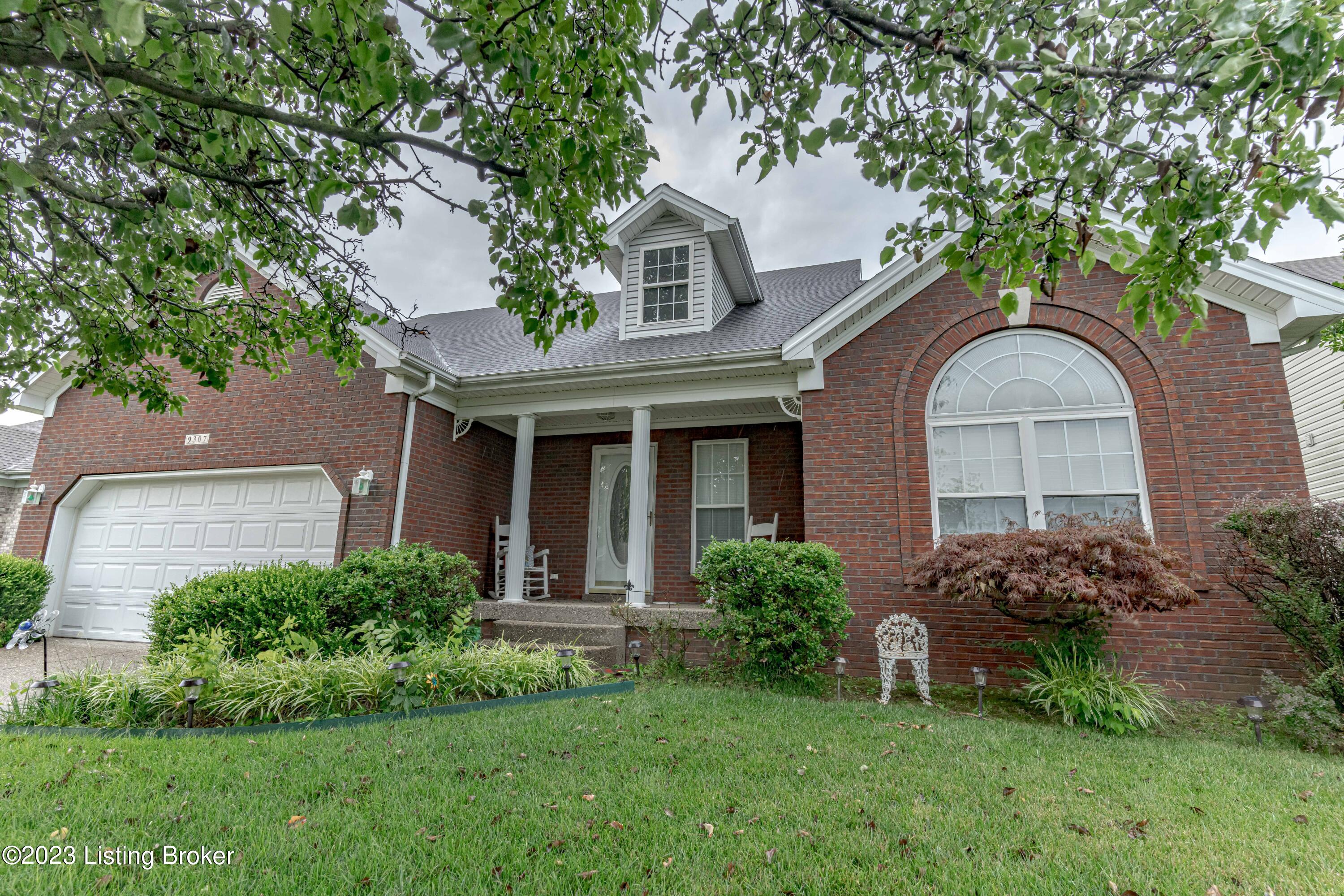 9307 Colonel Cummins Road Louisville, KY 40228 - Photo 6 of 64 outside 5