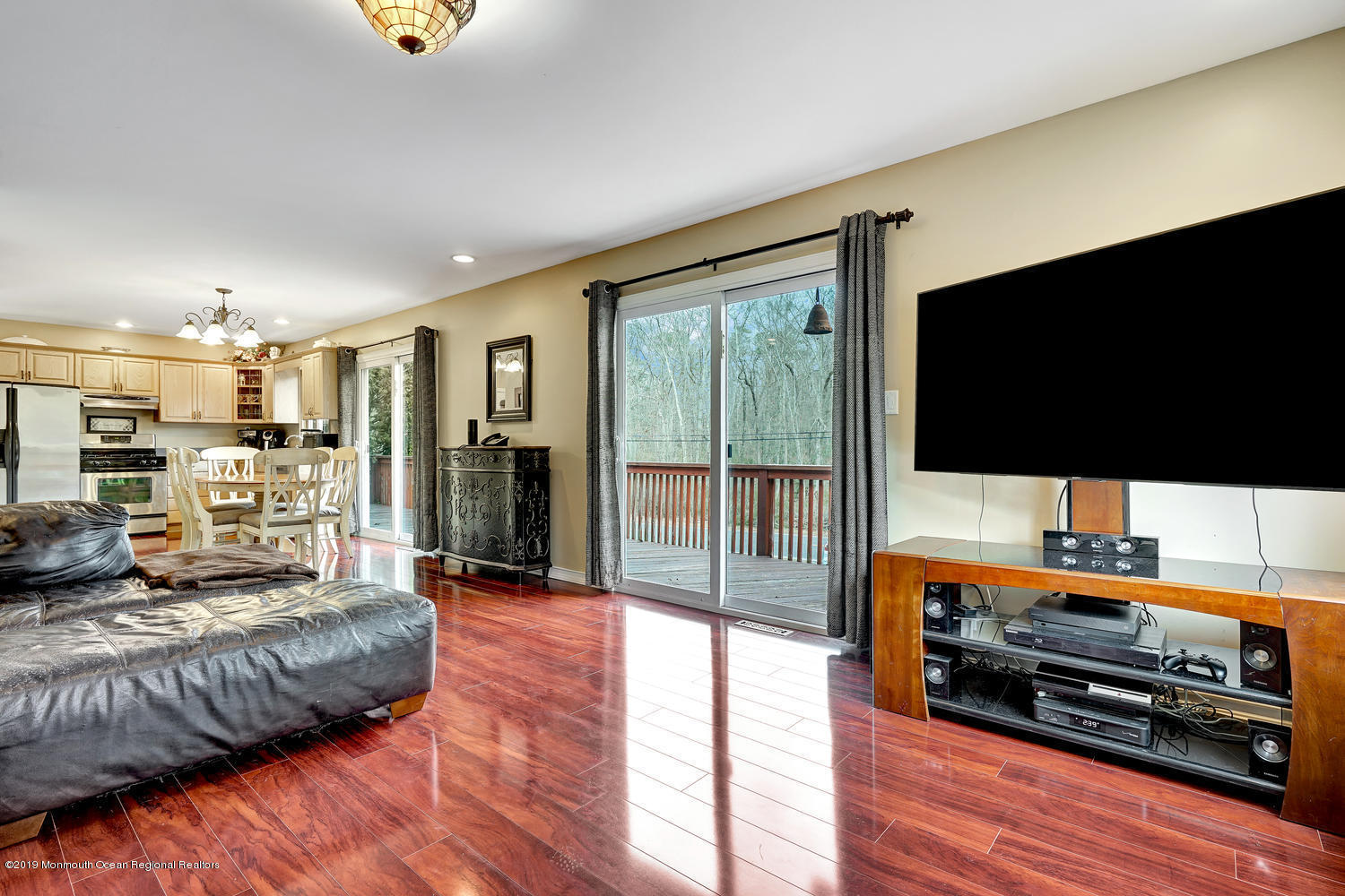 672 Freehold Road Jackson, NJ 08527 - Photo 5 of 41 672 Freehold Rd Jackson NJ-large-022-38-
