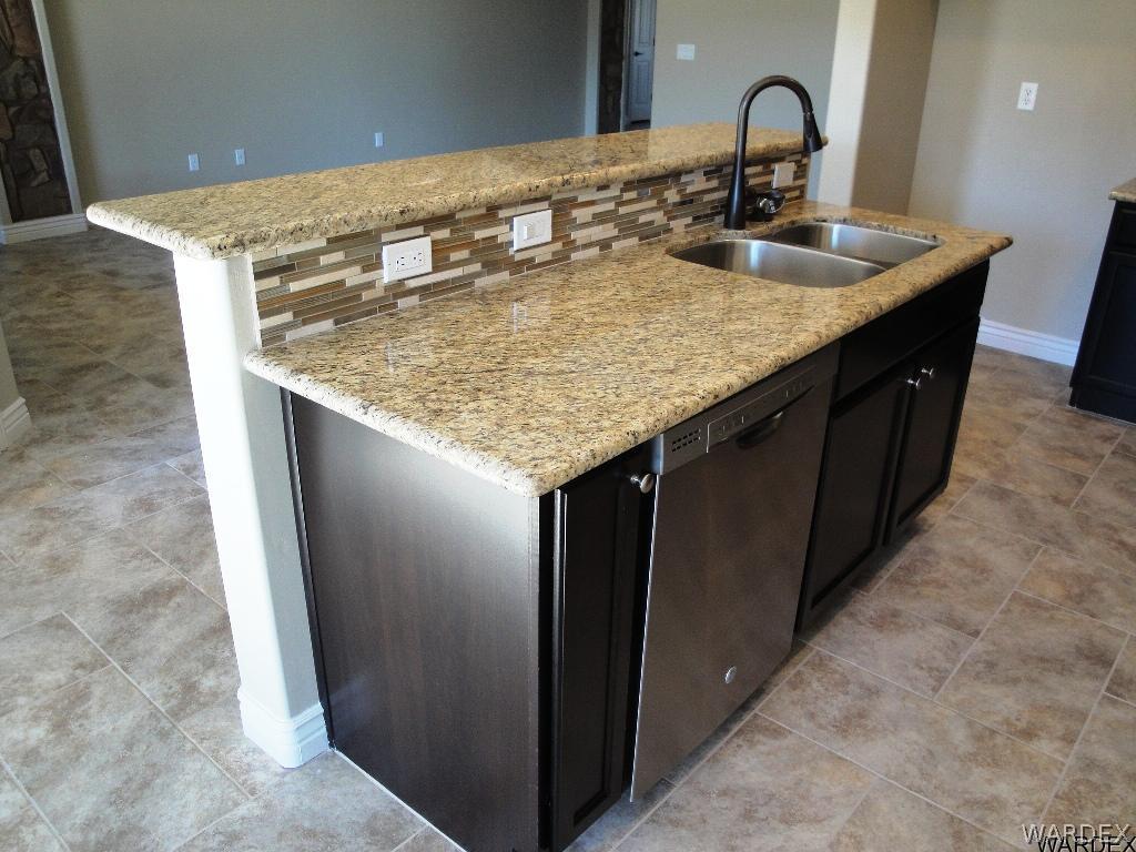 3278 Motherload Road Kingman, AZ 86401 - Photo 12 of 32