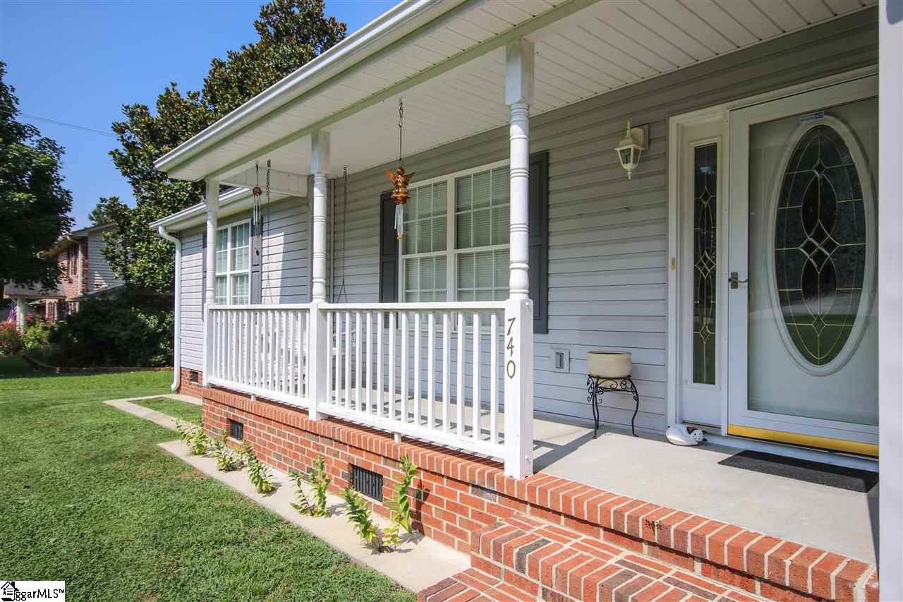 740 Pope Field Road Easley, SC 29642 - Photo 2 of 28 Gallery Image 2