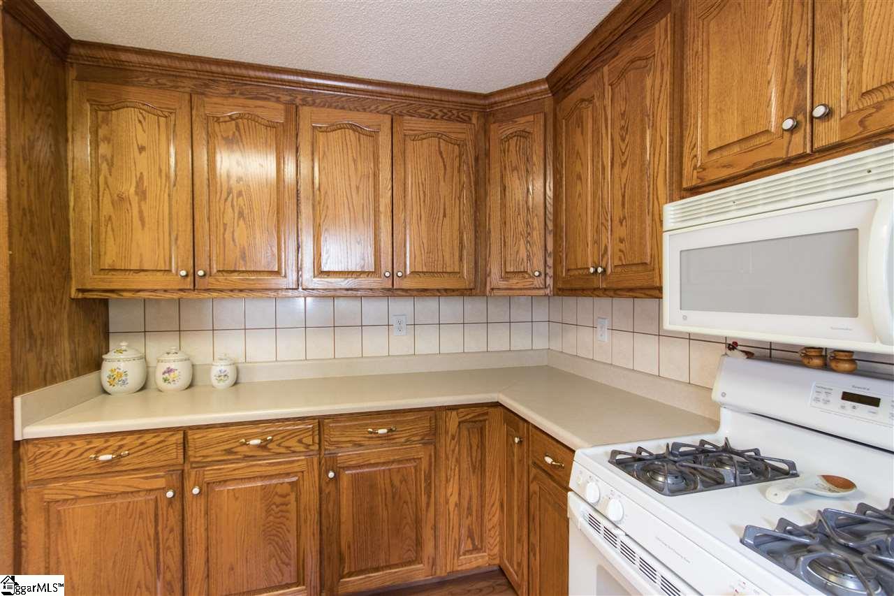 740 Pope Field Road Easley, SC 29642 - Photo 11 of 28 Gallery Image 11