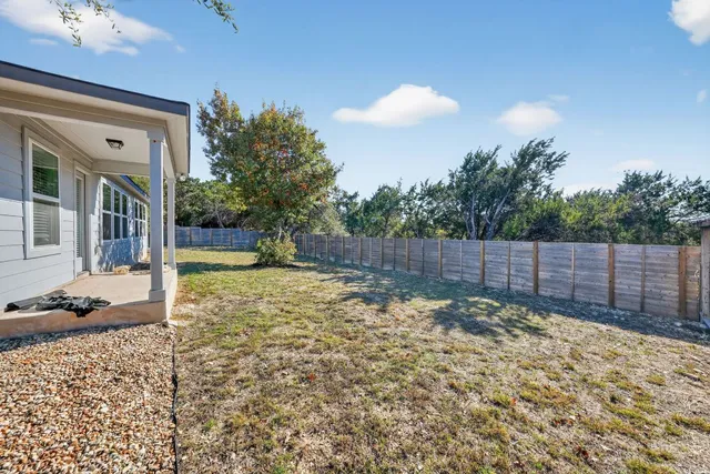 $2,300 | 20703 Ridgeview Road, Lago Vista, TX 78645