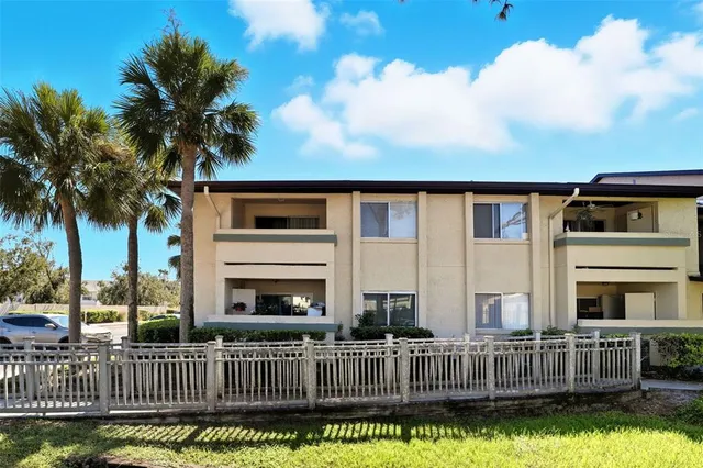 $1,275 | 6118 Curry Ford Road, Unit 226, Orlando, FL 32822