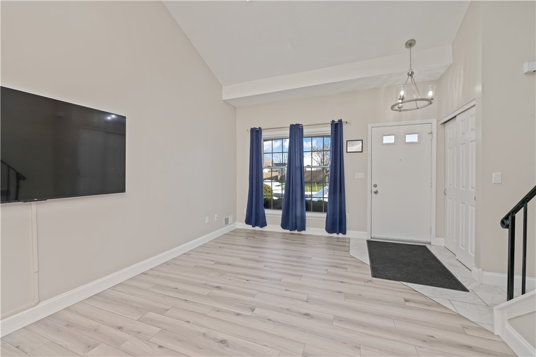 40 Old Stone Lane Greece, NY 14615 - Photo 6 of 23