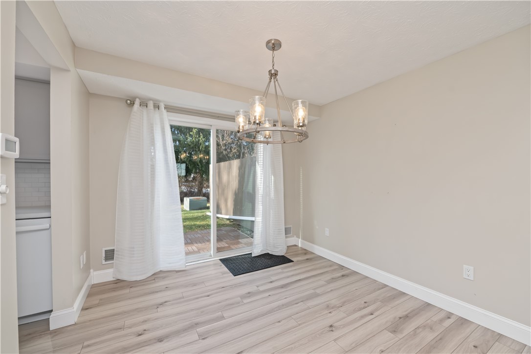 40 Old Stone Lane Greece, NY 14615 - Photo 7 of 23