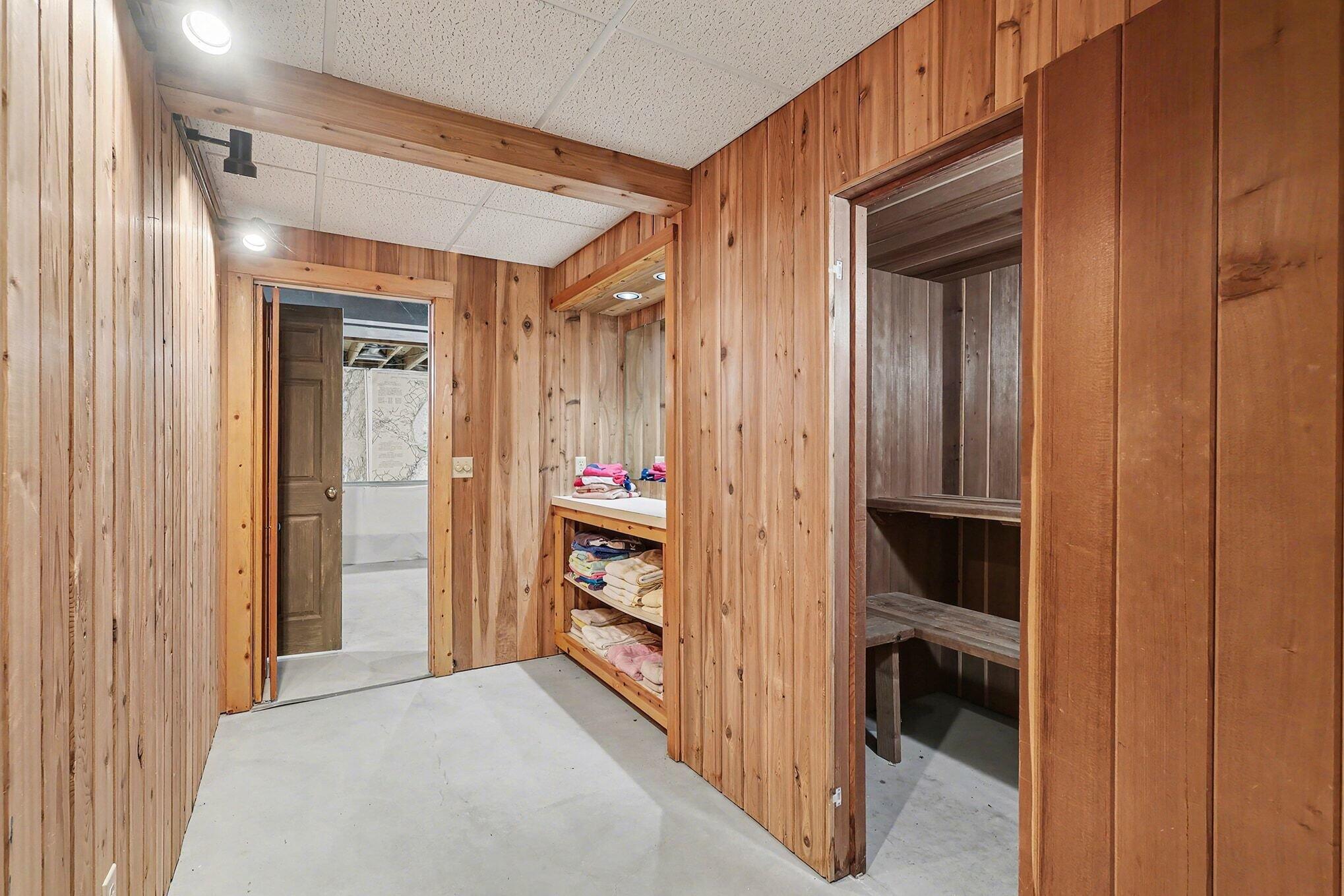 17871 North Fruitport Road Spring Lake, MI 49456 - Photo 26 of 38 Sauna & Dressing Room