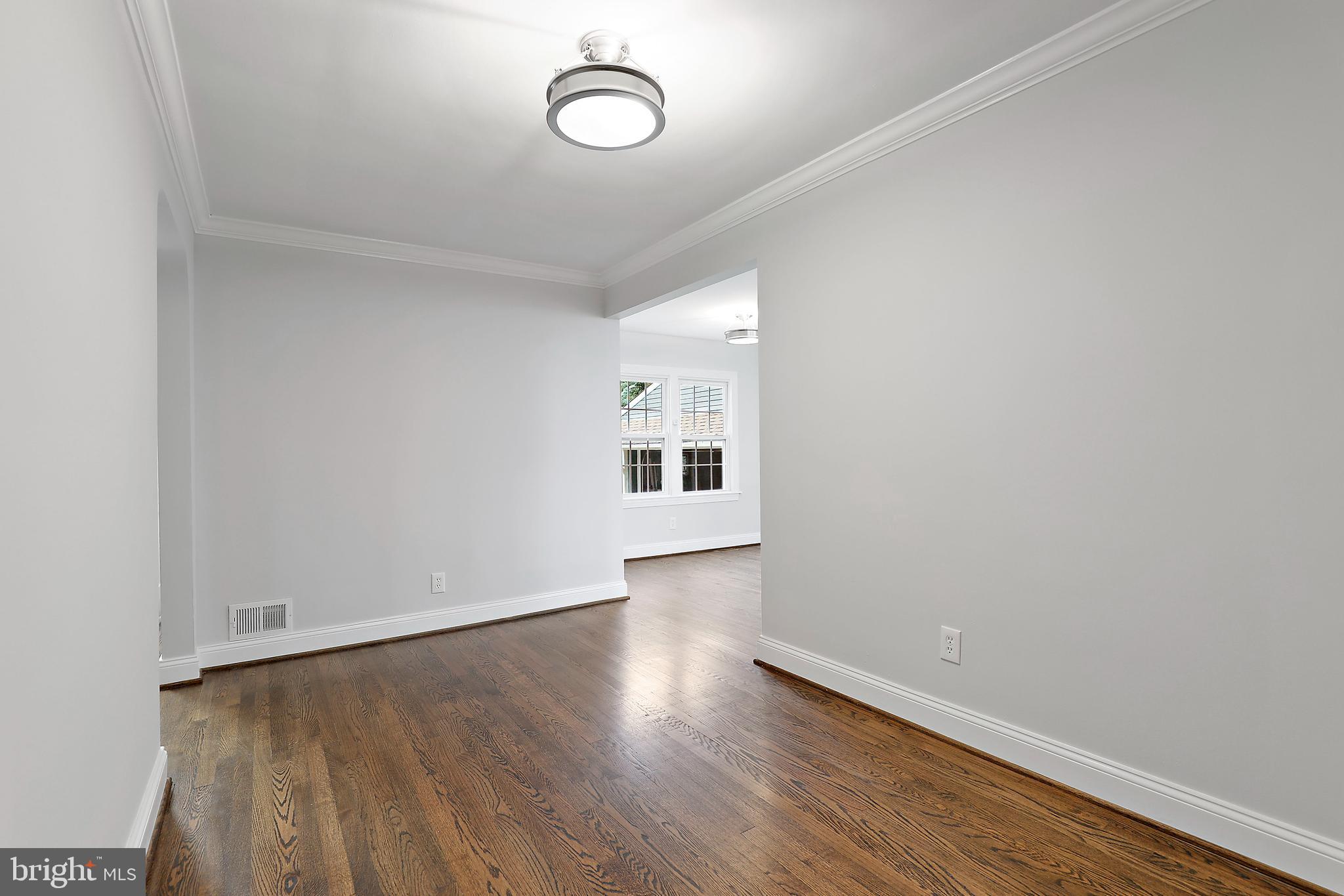 410 West Maple Road Linthicum Heights, MD 21090 - Photo 12 of 58 Dining Room