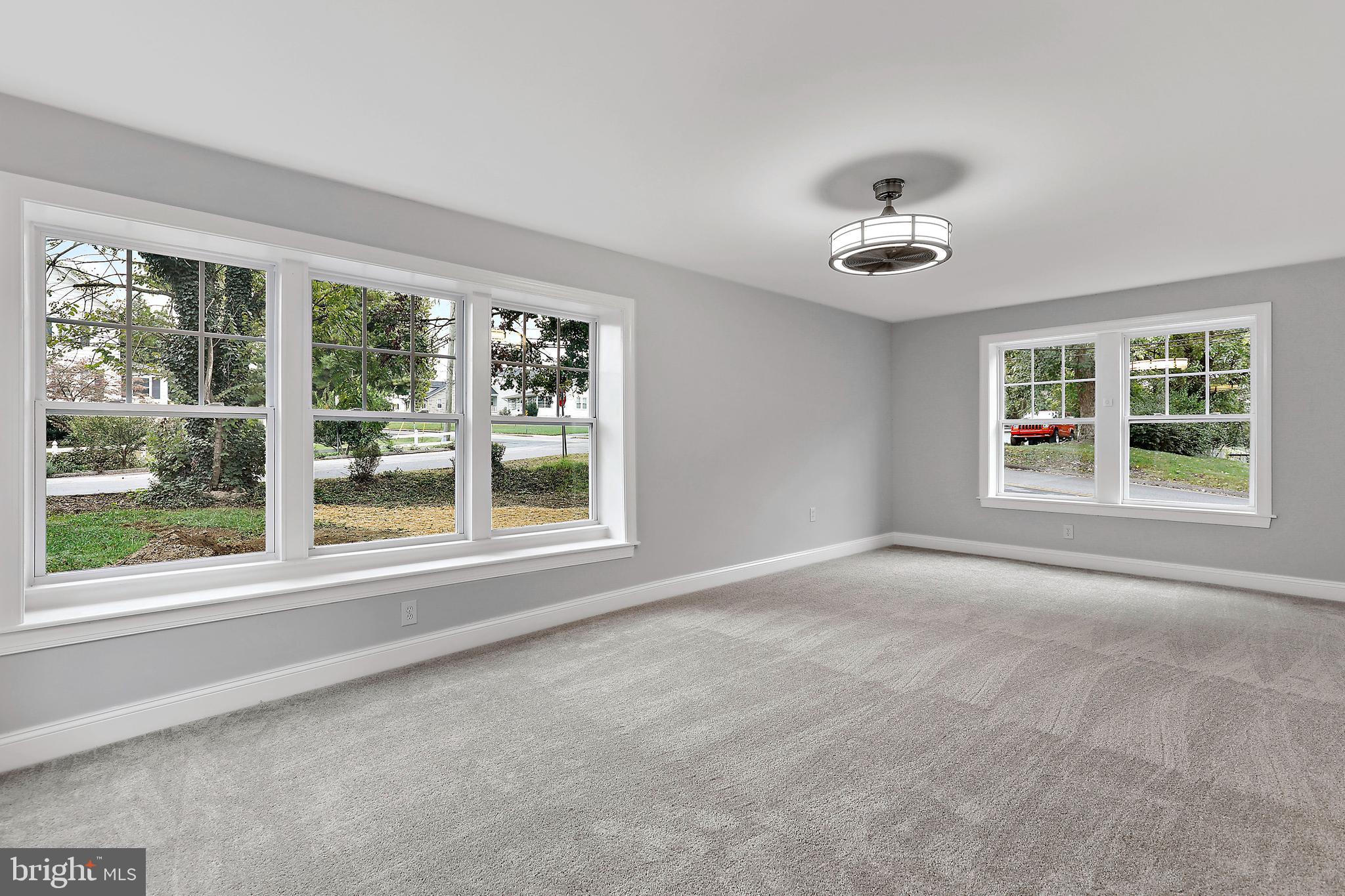 410 West Maple Road Linthicum Heights, MD 21090 - Photo 17 of 58 Family Room