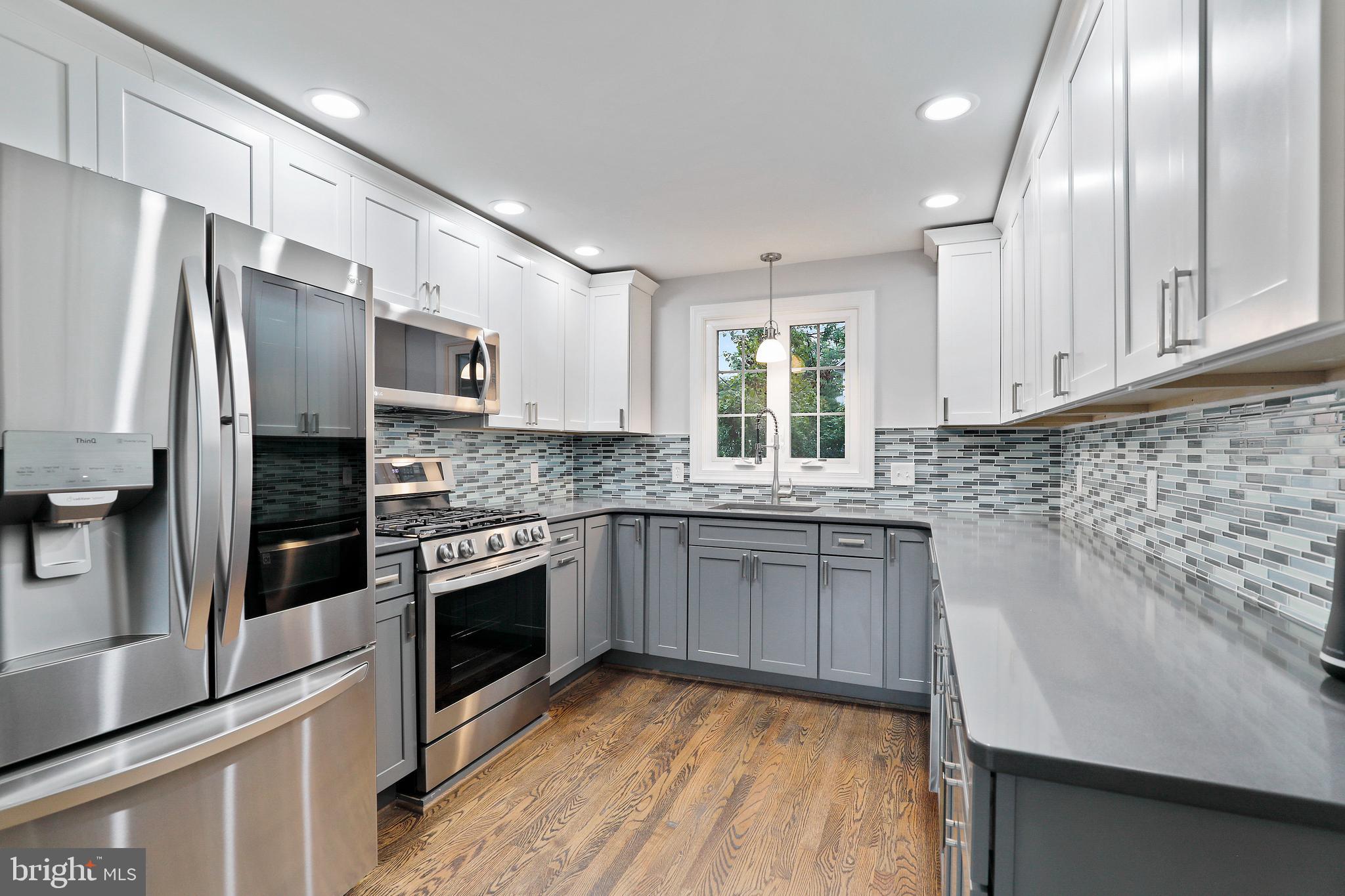 410 West Maple Road Linthicum Heights, MD 21090 - Photo 19 of 58 Kitchen
