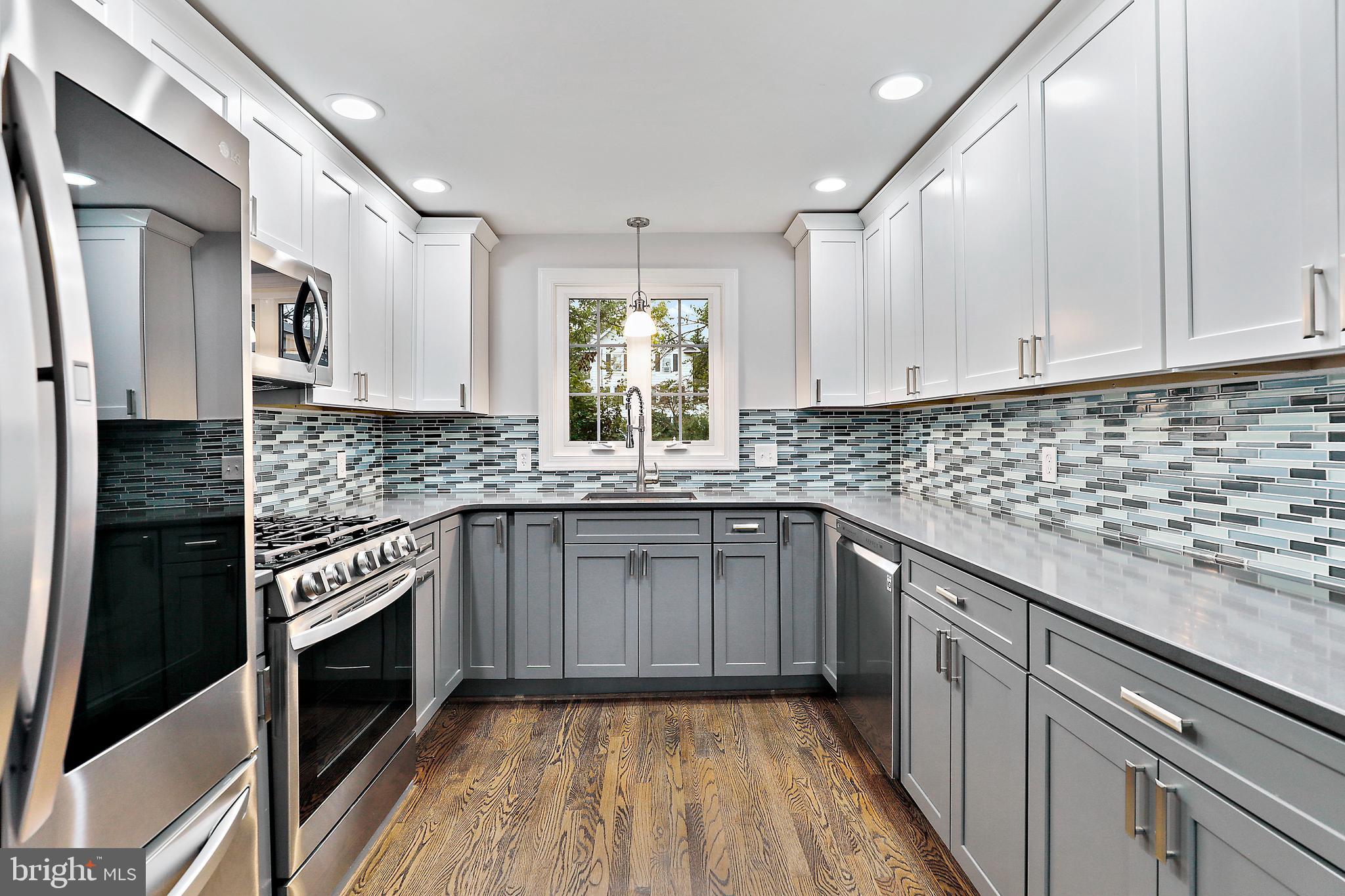 410 West Maple Road Linthicum Heights, MD 21090 - Photo 20 of 58 Kitchen