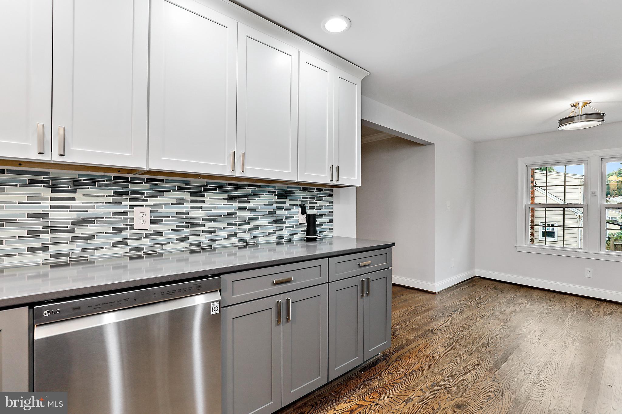 410 West Maple Road Linthicum Heights, MD 21090 - Photo 24 of 58 Kitchen