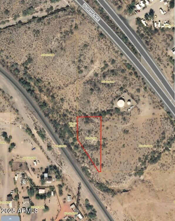 26-xxx West Gates Road Morristown, AZ 85342 - Photo 2 of 7 a view of a backyard