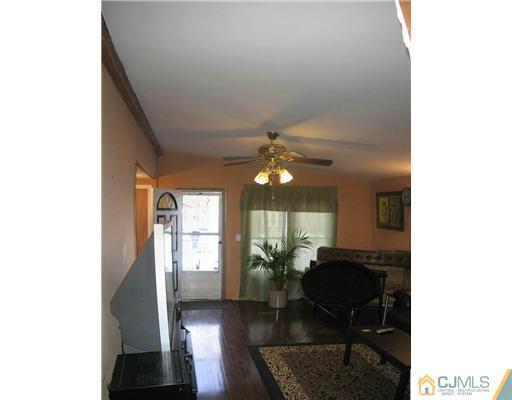 68 Whitman Road, Unit 68 North Brunswick, NJ 08902 - Photo 3 of 12 Gallery Image 3