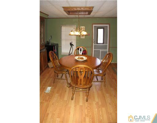 68 Whitman Road, Unit 68 North Brunswick, NJ 08902 - Photo 7 of 12 Gallery Image 7
