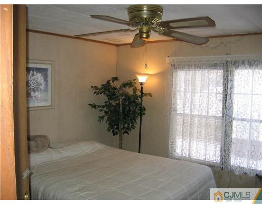 68 Whitman Road, Unit 68 North Brunswick, NJ 08902 - Photo 10 of 12 Gallery Image 10