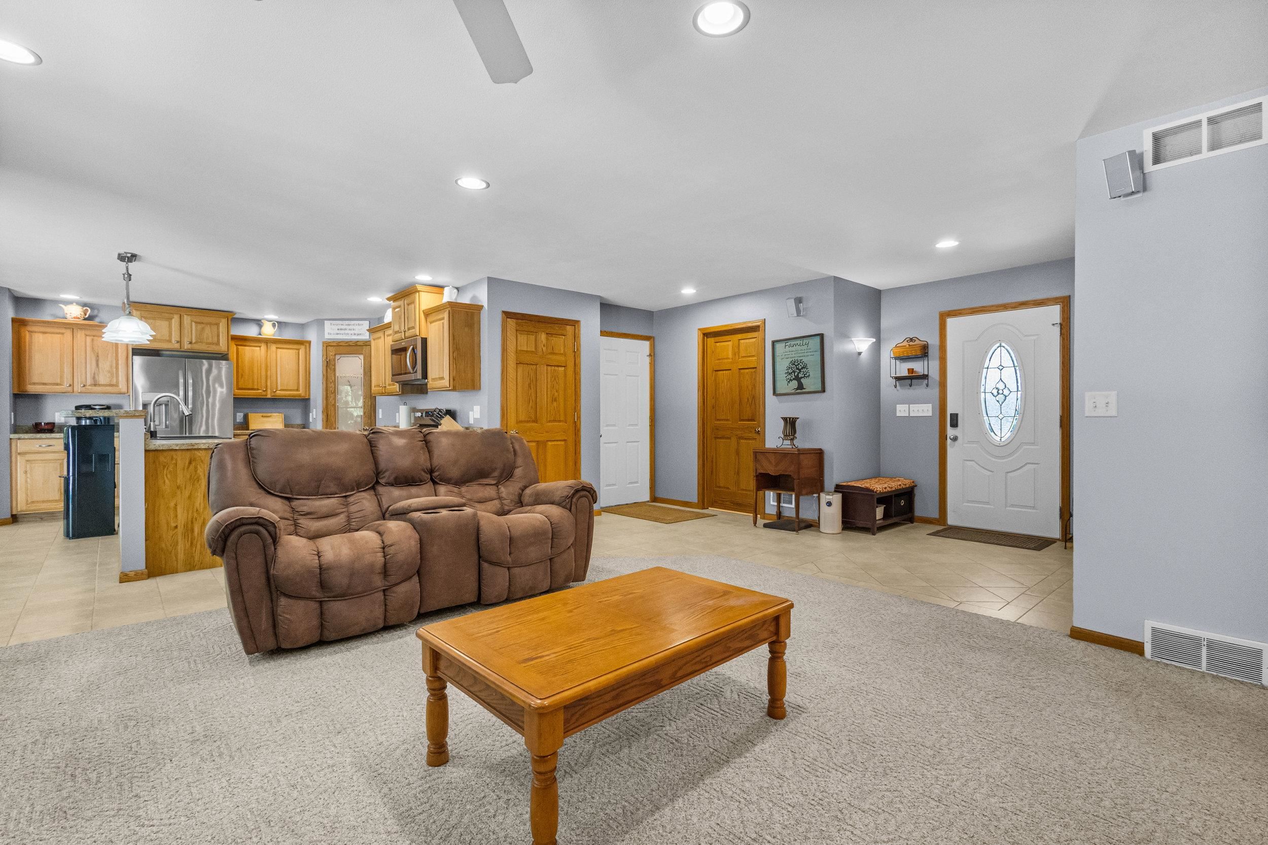 511 Ponderosa Road Reedsville, WI 54230 - Photo 10 of 63