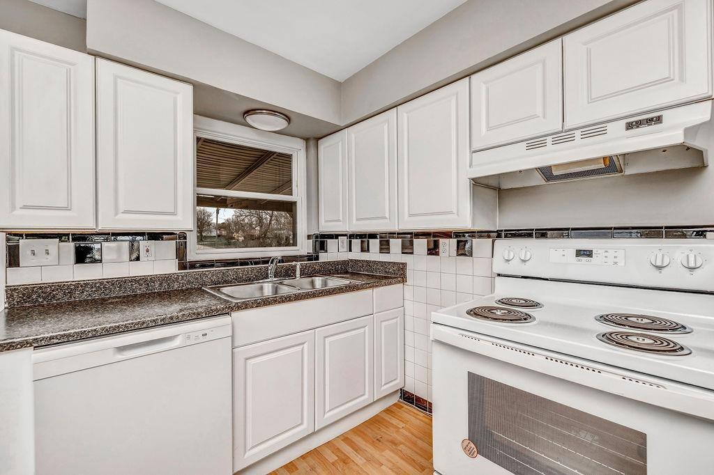 3313 Ebenezer Road Cincinnati, OH 45248 - Photo 14 of 32