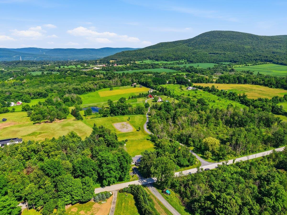 549 Houran Road Bennington, VT 05201 - Photo 2 of 36
