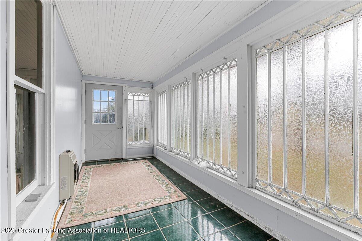 5349 Sleight Road Bath, MI 48808 - Photo 24 of 54 37-Media Jett - 36