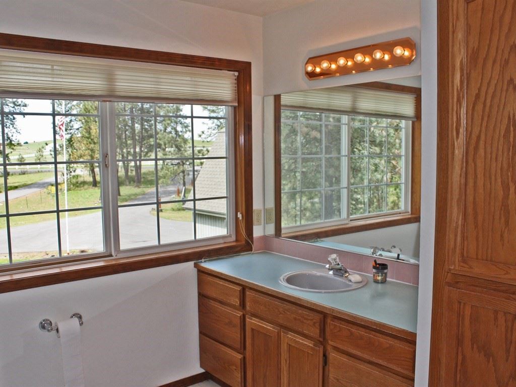 11001 South Madison Road Valleyford, WA 99036 - Photo 14 of 20 Gallery Image 14